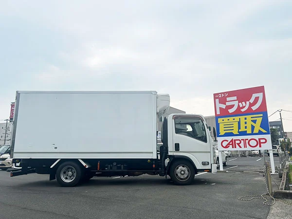 トラック写真