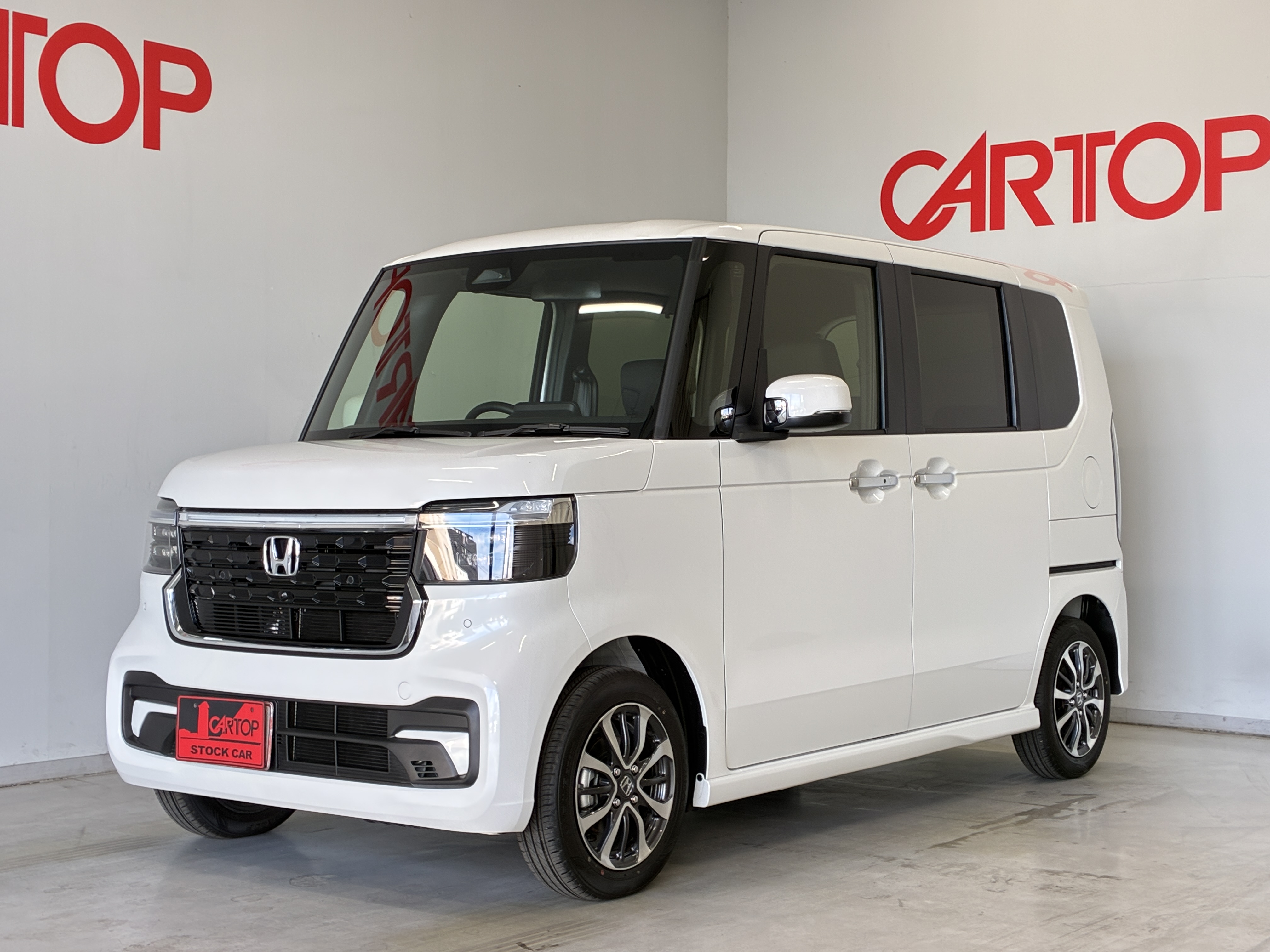 ホンダ N-BOXカスタム ナビ付