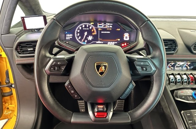 ランボルギーニウラカンLP580-2