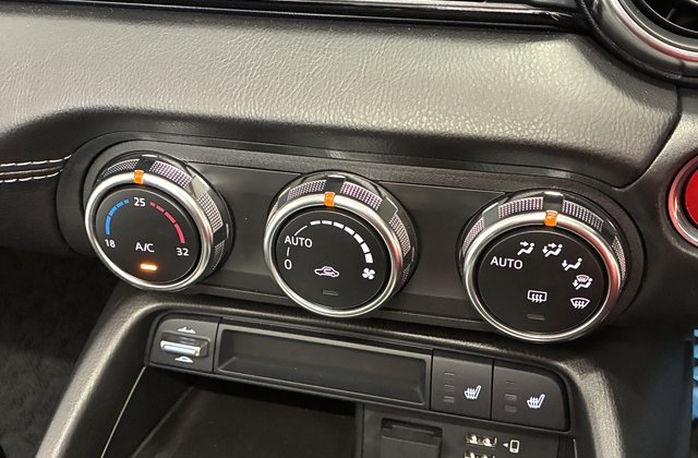 マツダロードスターRF RS
