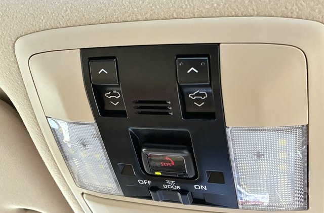 トヨタランドクルーザープラドTX Lパッケージ マットブラックエディション