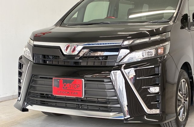 トヨタヴォクシーZS