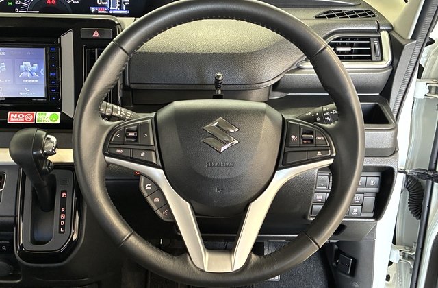 スズキソリオHYBRID MZ 全方位モニター用カメラパッケージ