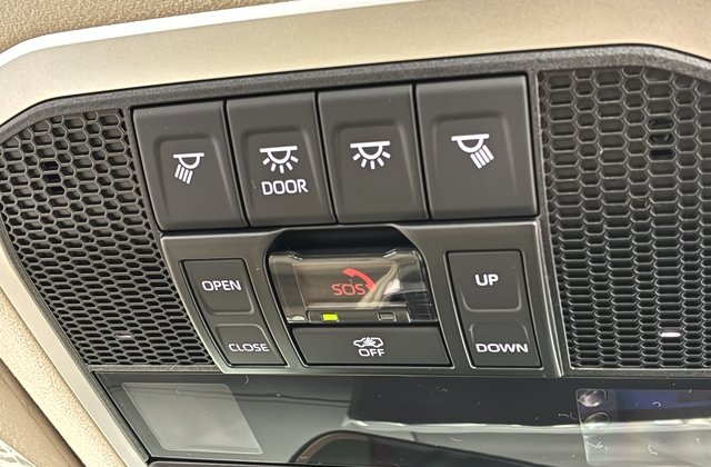 トヨタランドクルーザーZX