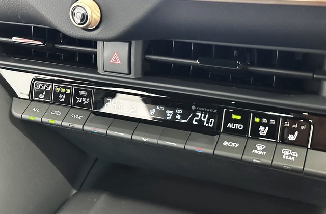 トヨタクラウンクロスオーバーGアドバンスドレザーパッケージ