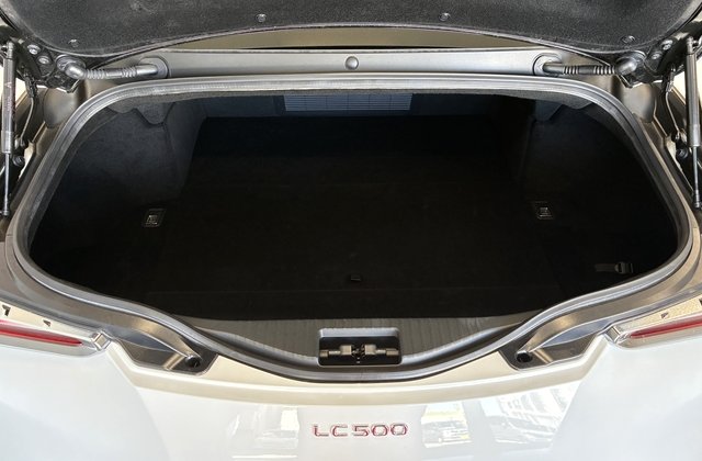 レクサスLC500クーペ Sパッケージ 後期