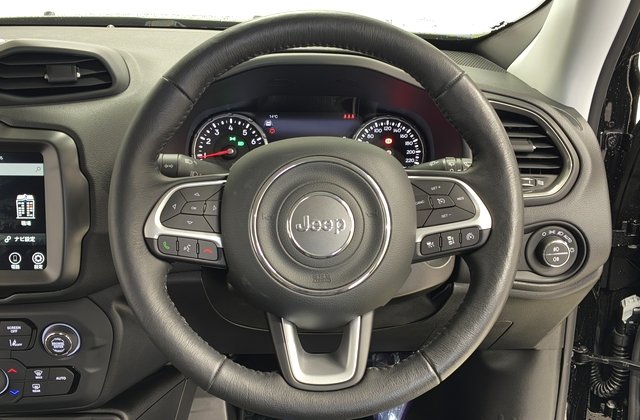 ジープレネゲードリミテッド