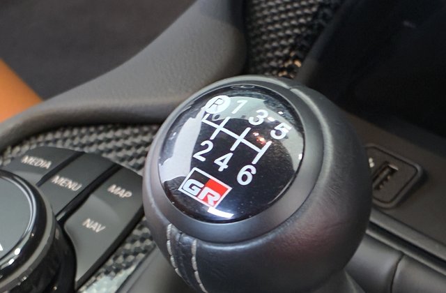 トヨタスープラRZ