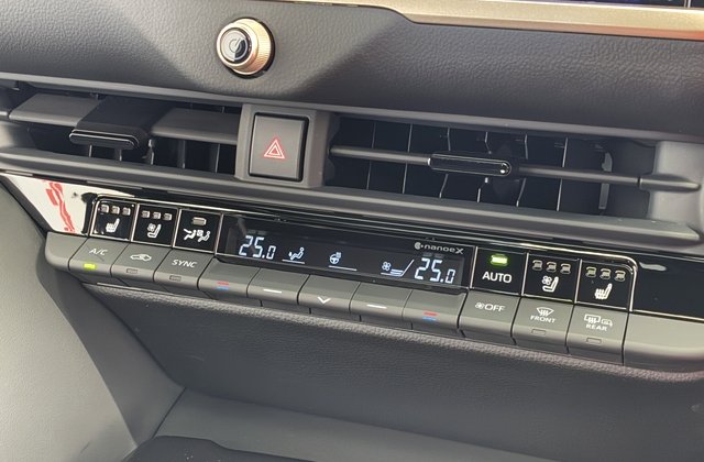 トヨタクラウンスポーツZ