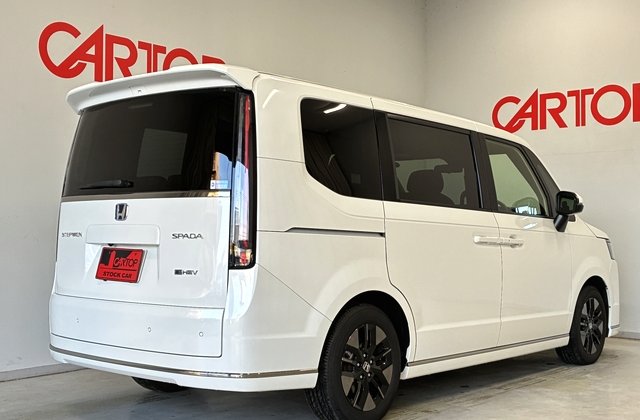 ホンダステップワゴンe:HEV スパーダ