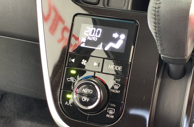 ダイハツムーヴカスタムRS ハイパーリミテッド SA III