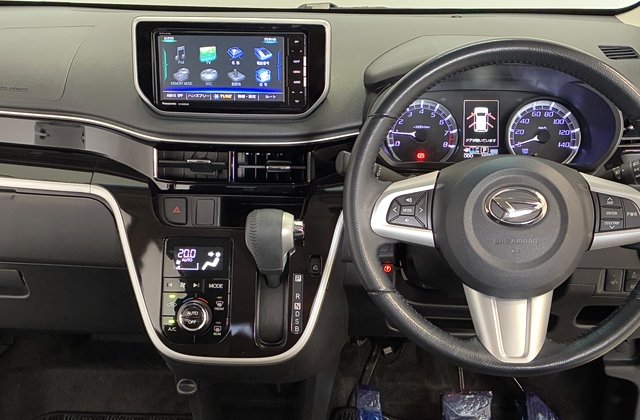 ダイハツムーヴカスタムRS ハイパーリミテッド SA III