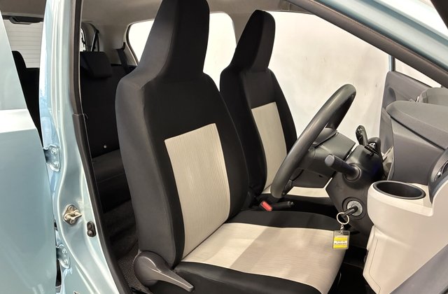 ダイハツミライースX リミテッド SA III