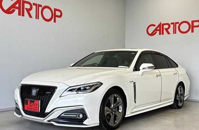 クラウンハイブリッド RS