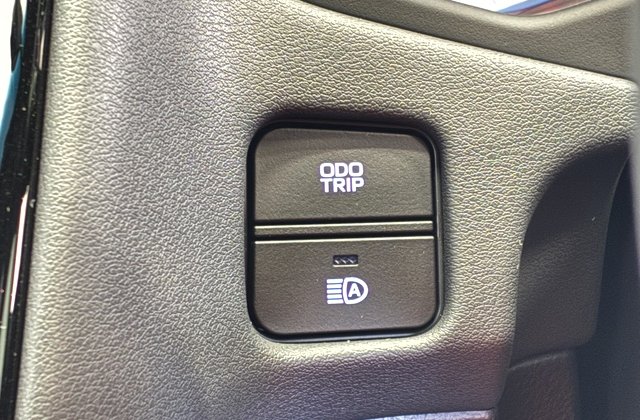 トヨタクラウンハイブリッドRS