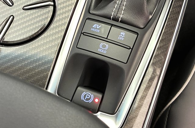 トヨタクラウンハイブリッドRS