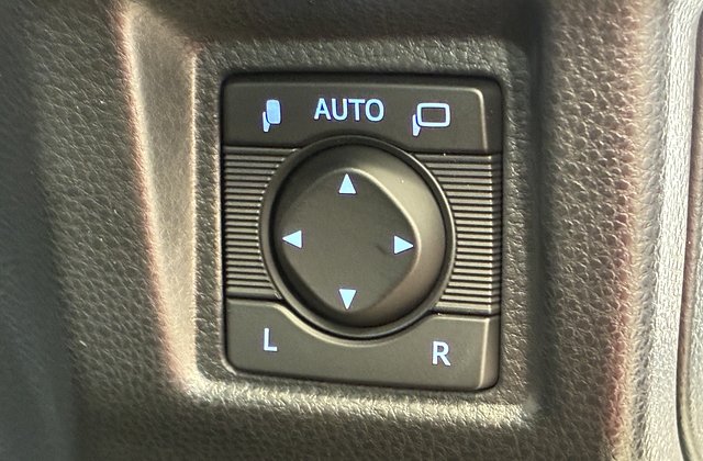 トヨタクラウンハイブリッドRS