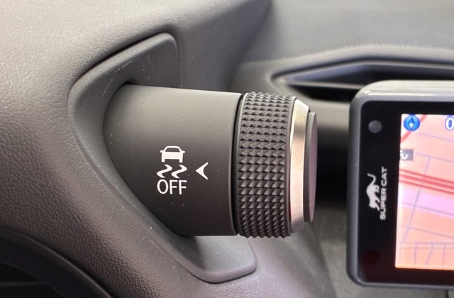 レクサスUX200 バージョンC