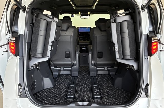 トヨタアルファードハイブリッドZ