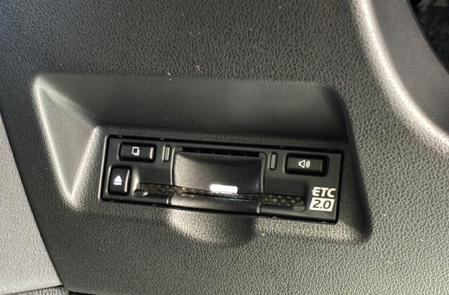 トヨタアルファードハイブリッドZ