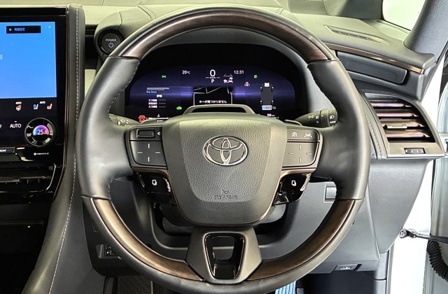 トヨタアルファードハイブリッドZ