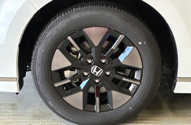 ホンダステップワゴンe:HEV スパーダ