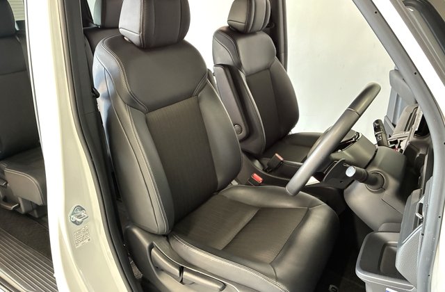 ホンダステップワゴンe:HEV スパーダ