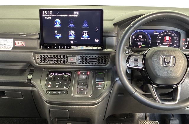 ホンダステップワゴンe:HEV スパーダ