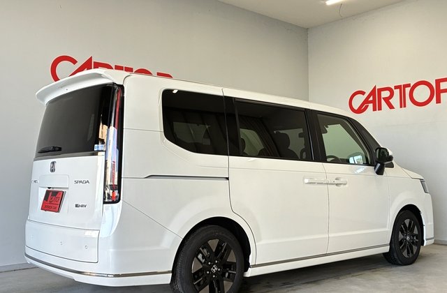 ホンダステップワゴンe:HEV スパーダ