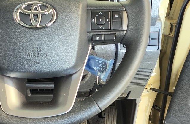 トヨタランドクルーザー70ワゴン AX