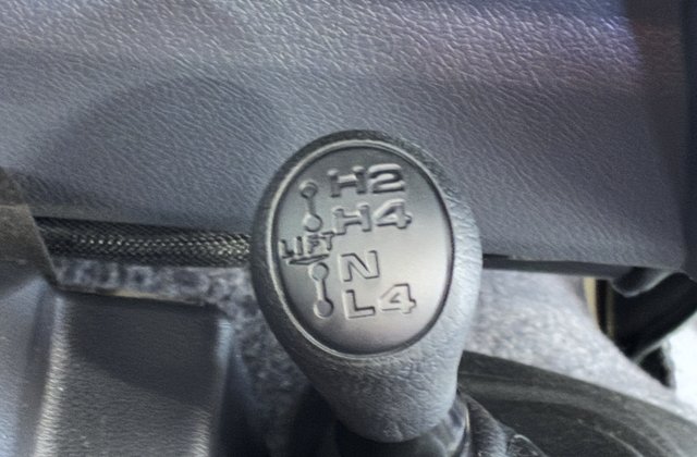 トヨタランドクルーザー70ワゴン AX