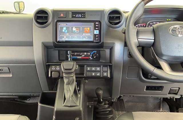 トヨタランドクルーザー70ワゴン AX