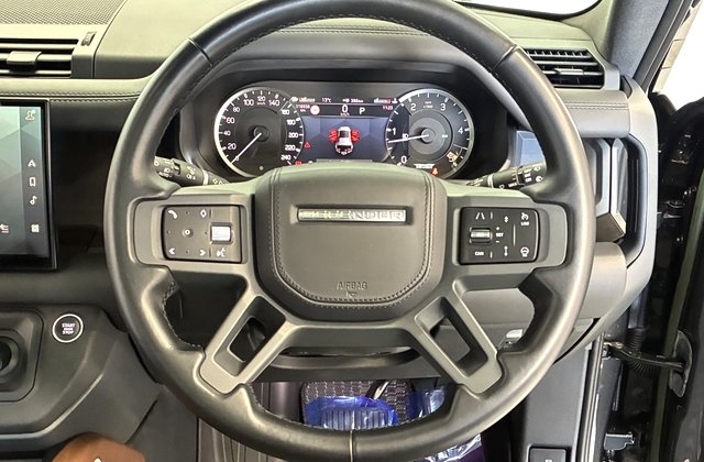 ランドローバーディフェンダー110アーバンナイト’22