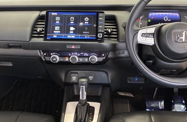 ホンダフィットリュクス