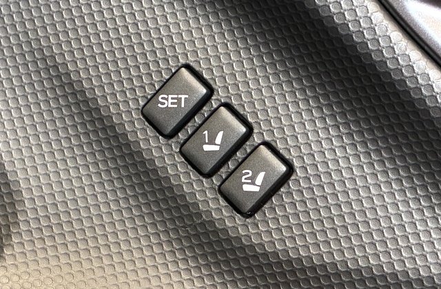 スバルフォレスターSTIスポーツ ブラックインテリアセレクション