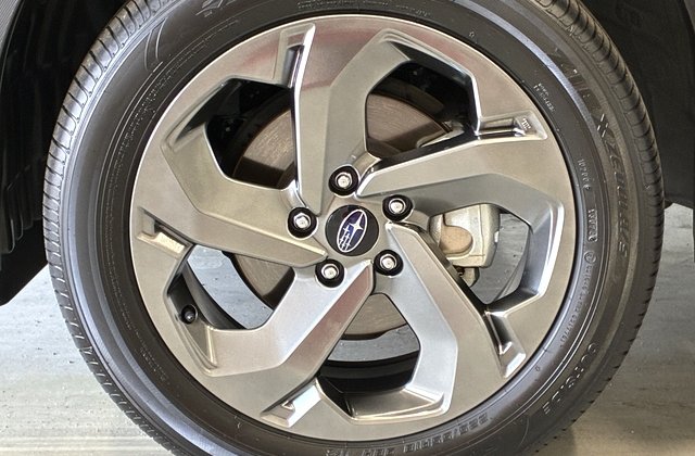 スバルフォレスターSTIスポーツ ブラックインテリアセレクション