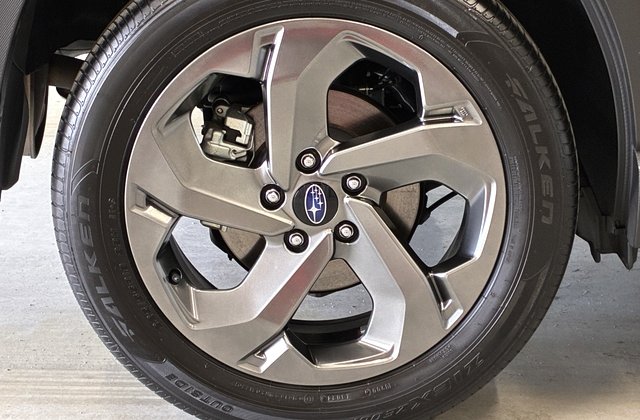 スバルフォレスターSTIスポーツ ブラックインテリアセレクション