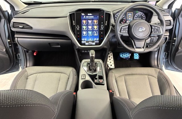 スバルクロストレックリミテッド