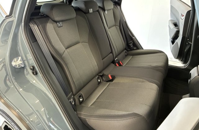 スバルクロストレックリミテッド