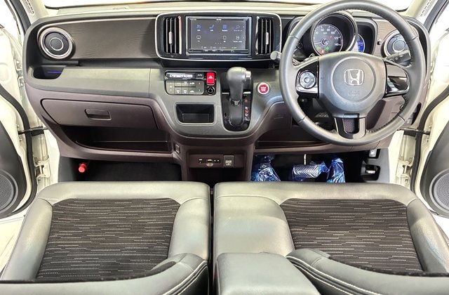 ホンダN-ONEプレミアム