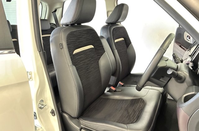 ホンダN-ONEプレミアム