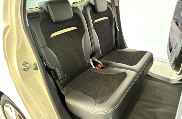 ホンダN-ONEプレミアム