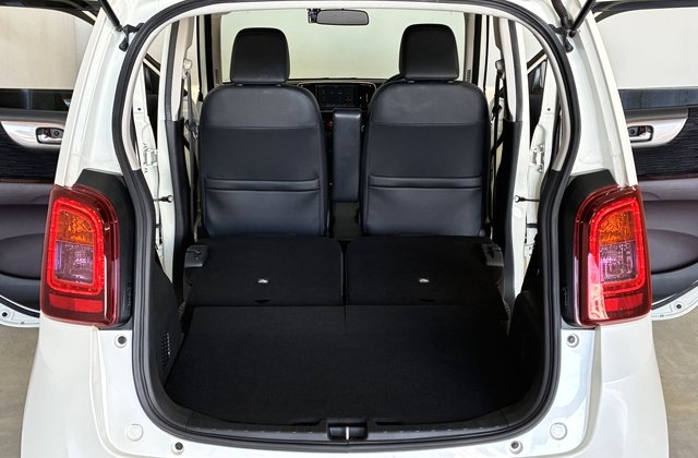 ホンダN-ONEプレミアム