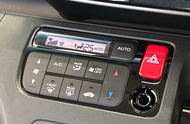 ホンダN-ONEプレミアム