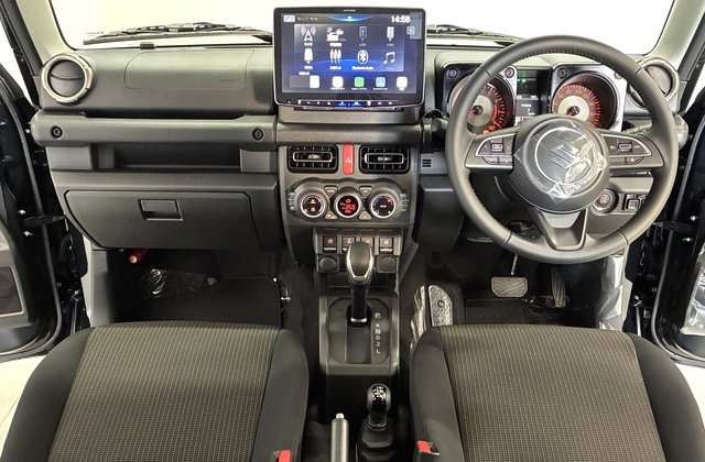 スズキジムニーノマドFC