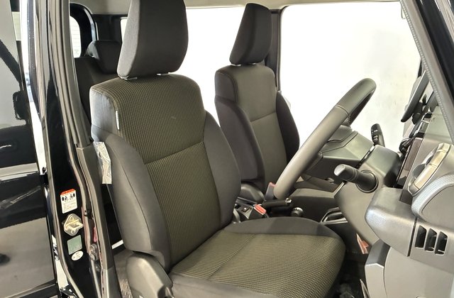 スズキジムニーノマドFC