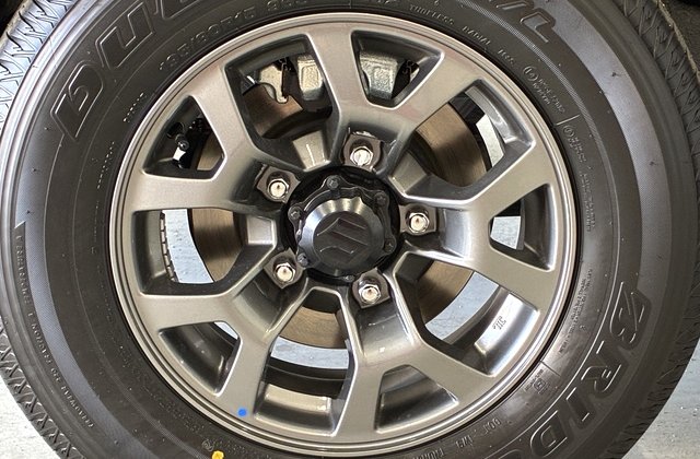 スズキジムニーノマドFC