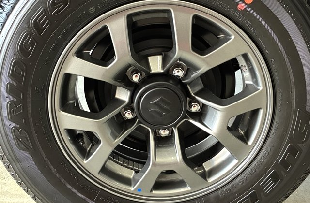 スズキジムニーノマドFC