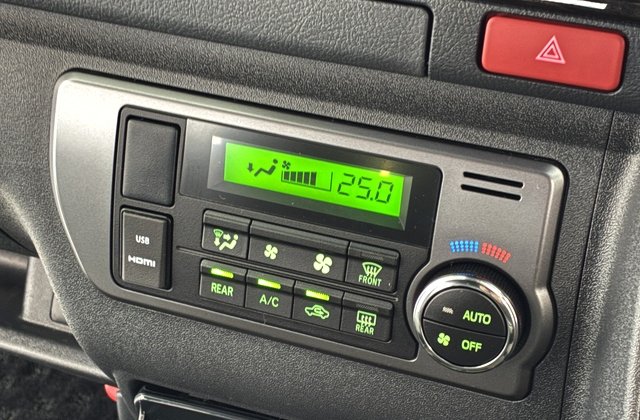 トヨタハイエースバン スーパーGL ダークプライムII