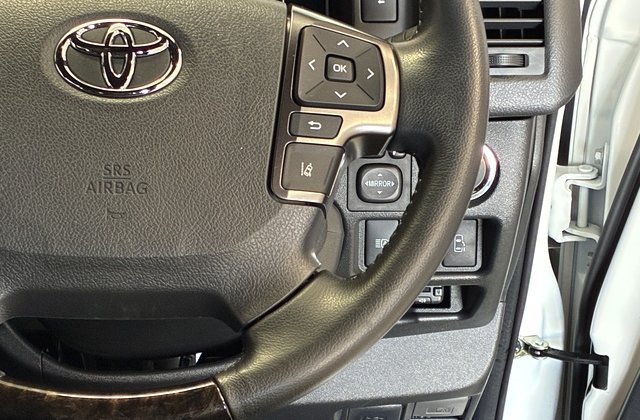 トヨタハイエースバン スーパーGL ダークプライムII